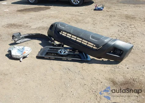 2012 Toyota Tacoma из США, поврежденный, VIN 5TFTX4CN9CX016362